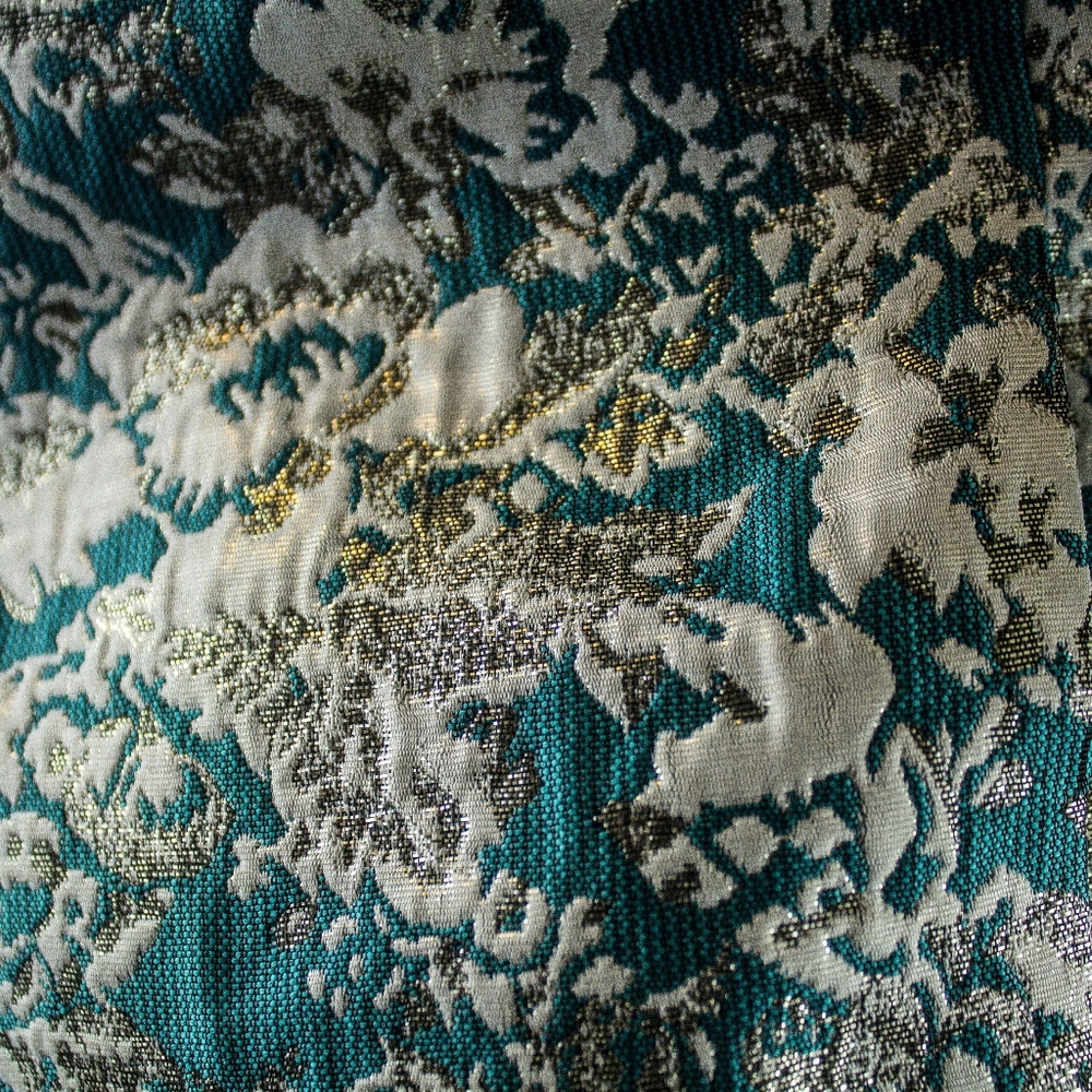 Embroidered Blazer - Picture 4 of 4
